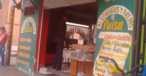 ALBONDIGAS Y AREPAS EL PAISA BOGOTÁ ALBONDIGAS Y AREPAS EL PAISA BOGOTÁ